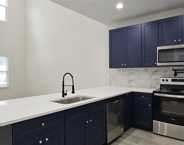 760 Juneau Court - Photo Thumbnail 2