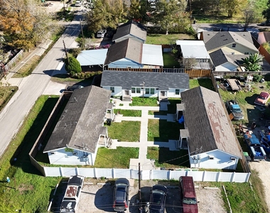 6901 Dumble Street - Photo Thumbnail 12