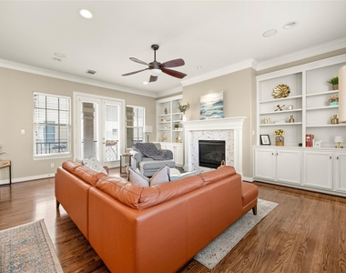 1514 Birdsall Street - Photo Thumbnail 10