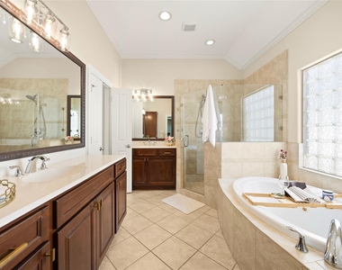 1514 Birdsall Street - Photo Thumbnail 17