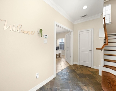 1514 Birdsall Street - Photo Thumbnail 1