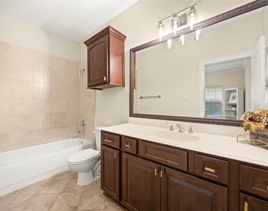 1514 Birdsall Street - Photo Thumbnail 3
