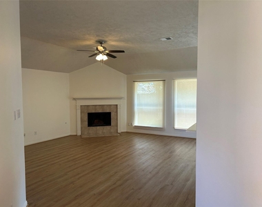 19510 Dakota Springs Drive - Photo Thumbnail 3