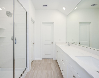 26811 Tree Mallow Drive - Photo Thumbnail 13