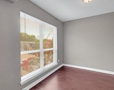3031 Sumpter - Photo Thumbnail 12