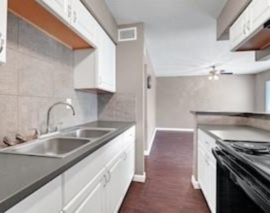 3031 Sumpter - Photo Thumbnail 18
