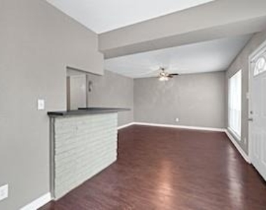 3031 Sumpter - Photo Thumbnail 2