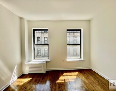 East 89th Street - Photo Thumbnail 1