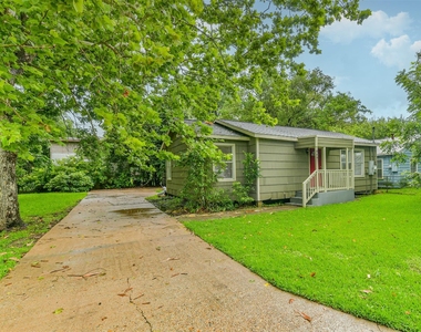 809 Chestnut Street - Photo Thumbnail 1