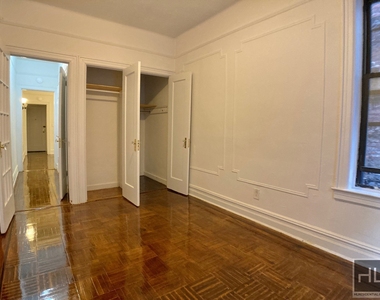 East 88 Street - Photo Thumbnail 1