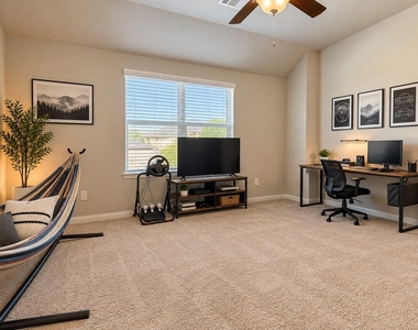 2927 Orchid Ranch Drive - Photo Thumbnail 14