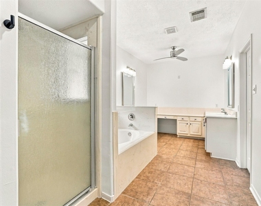 2845 Martina Drive - Photo Thumbnail 16
