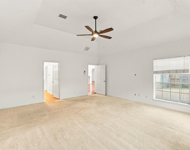 2845 Martina Drive - Photo Thumbnail 15