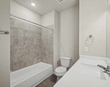 15027 Alkay Street - Photo Thumbnail 4