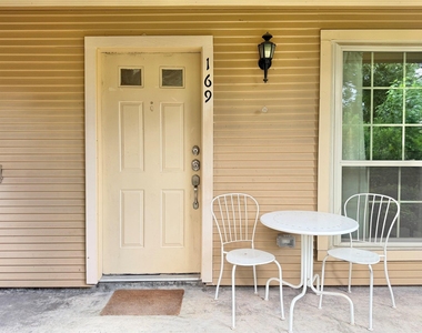 1311 Antoine Drive - Photo Thumbnail 18