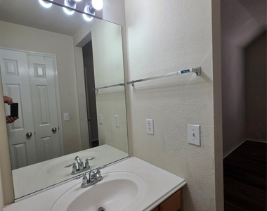 3051 Providence Oak Street - Photo Thumbnail 37
