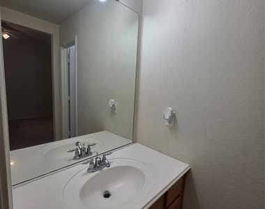 3051 Providence Oak Street - Photo Thumbnail 34
