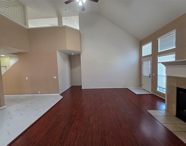 3051 Providence Oak Street - Photo Thumbnail 11