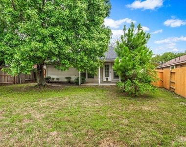 7813 Mary Katheryns Crossing - Photo Thumbnail 24