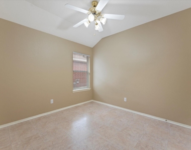 7813 Mary Katheryns Crossing - Photo Thumbnail 21