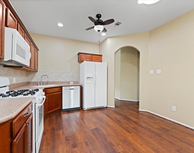 7813 Mary Katheryns Crossing - Photo Thumbnail 8