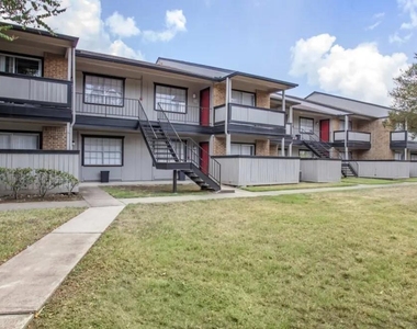 25650 Interstate 45 - Photo Thumbnail 8