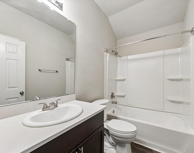 111 Valiant Ridge Trail - Photo Thumbnail 12