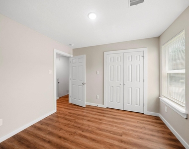 8705 Bertwood Street - Photo Thumbnail 7