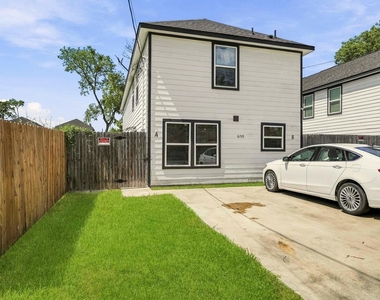 8705 Bertwood Street - Photo Thumbnail 19