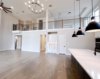 5515 Holly Hollow Lane - Photo Thumbnail 26