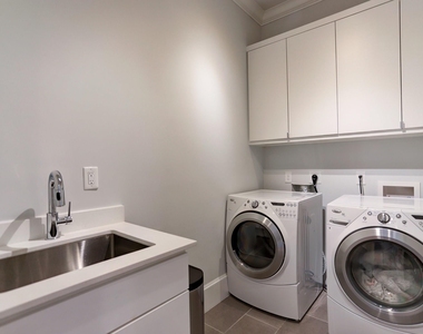 1632 Potomac Drive - Photo Thumbnail 16