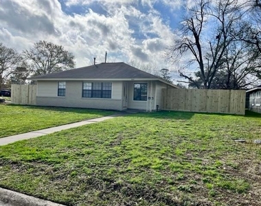 7403 Janak Drive - Photo Thumbnail 2