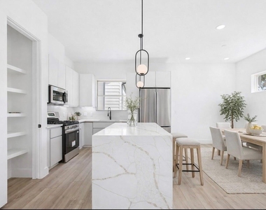 5316 Terry Street - Photo Thumbnail 2