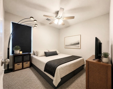 7730 Avenue E - Photo Thumbnail 7