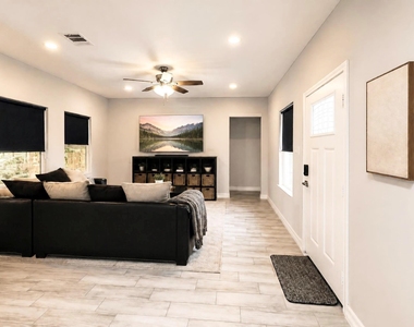 7730 Avenue E - Photo Thumbnail 1