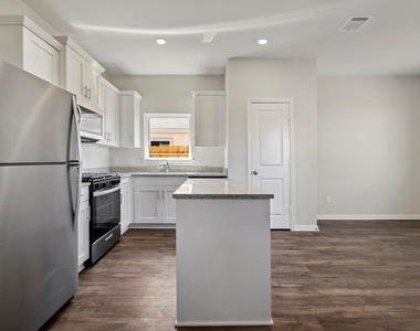 25685 Rose Creek Drive - Photo Thumbnail 7