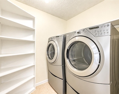 9265 Westwood Village Drive - Photo Thumbnail 29