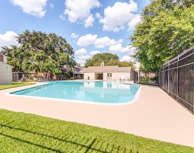 9265 Westwood Village Drive - Photo Thumbnail 40