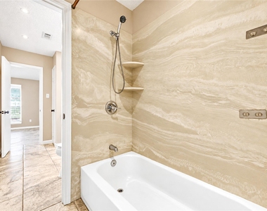 9265 Westwood Village Drive - Photo Thumbnail 35