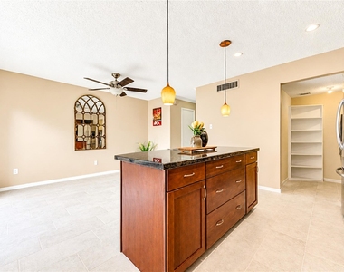9265 Westwood Village Drive - Photo Thumbnail 24