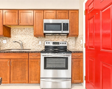 9265 Westwood Village Drive - Photo Thumbnail 22