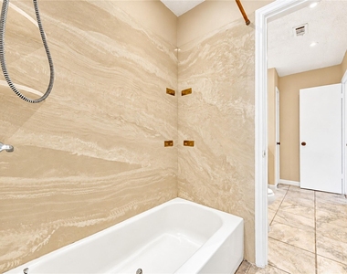 9265 Westwood Village Drive - Photo Thumbnail 34