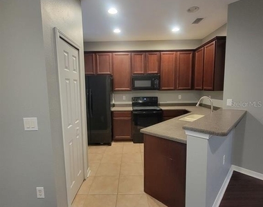 11820 Castine Street - Photo Thumbnail 7