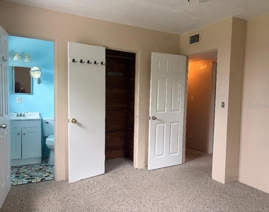 180 Seminole Avenue - Photo Thumbnail 10