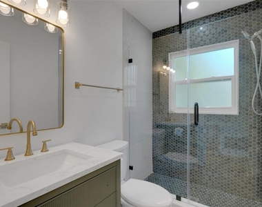 233 Bel Forest Drive - Photo Thumbnail 2