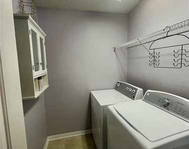 8710 Sheldon Creek Boulevard - Photo Thumbnail 15