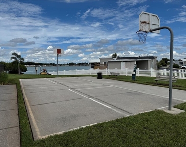 8471 Fantasia Park Way - Photo Thumbnail 18