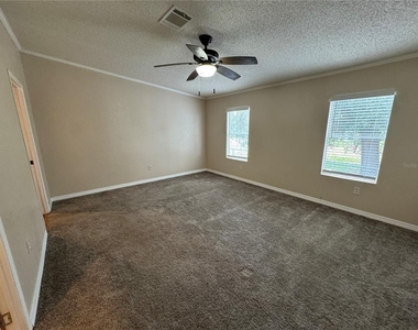 8471 Fantasia Park Way - Photo Thumbnail 10