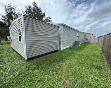 8471 Fantasia Park Way - Photo Thumbnail 3