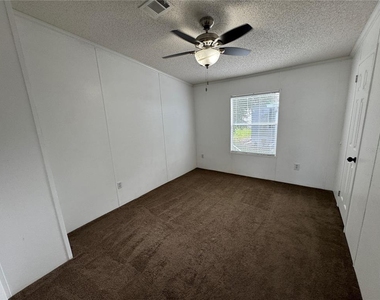 8471 Fantasia Park Way - Photo Thumbnail 14